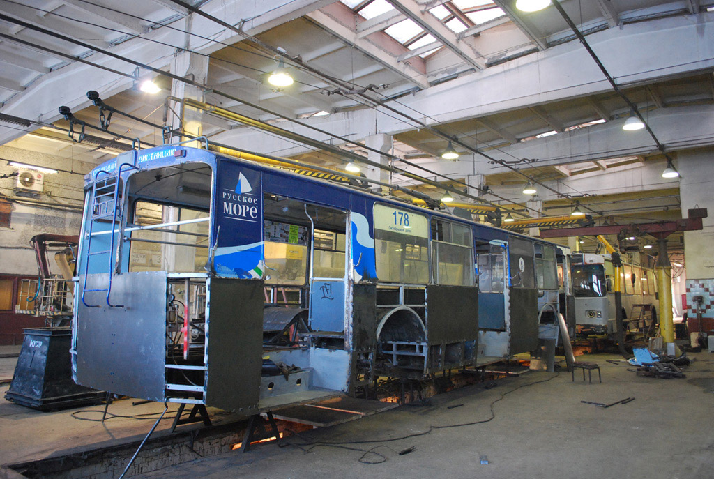 Екатеринбург, ЗиУ-682Г [Г00] № 178