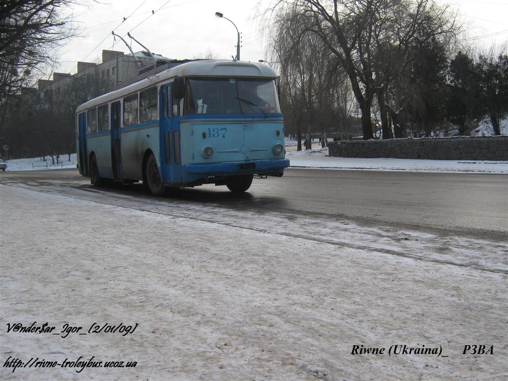 Ровно, Škoda 9TrHT28 № 137