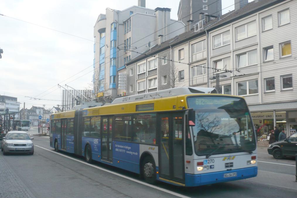 Золинген, Van Hool AG 300T № 270