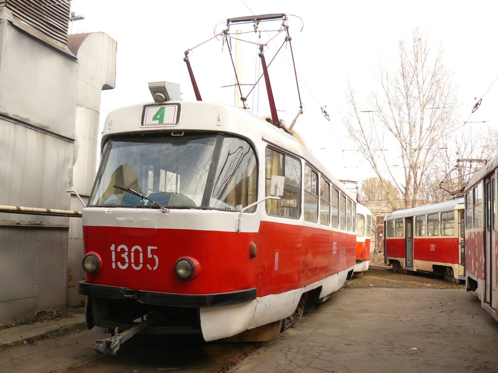 Днепр, Tatra T3SU № 1305