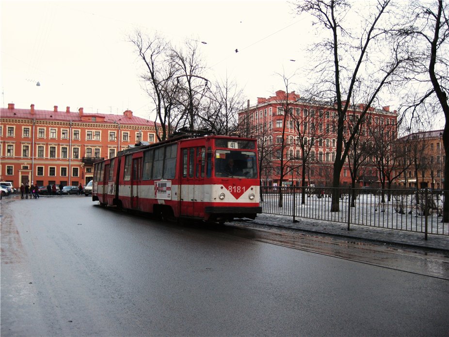 სანქტ-პეტერბურგი, LVS-86K № 8181