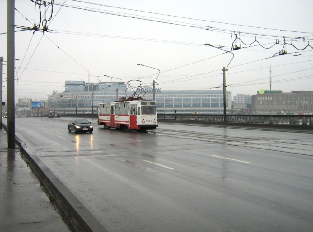 Санкт-Петербург, ЛМ-68М № 7588
