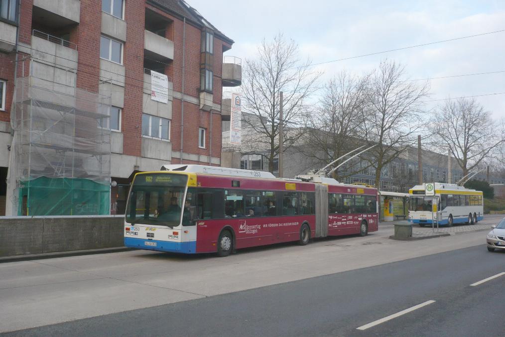 Золинген, Van Hool AG 300T № 253