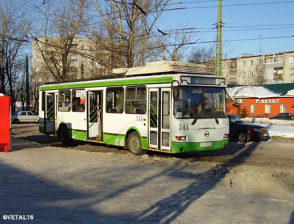 Petrozavodsk, LiAZ-5280 (VZTM) č. 344