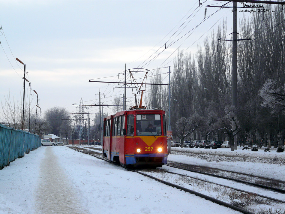 Taganrog, 71-605 (KTM-5M3) Nr. 297