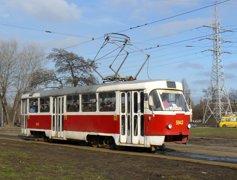 Киев, Tatra T3SU № 5942