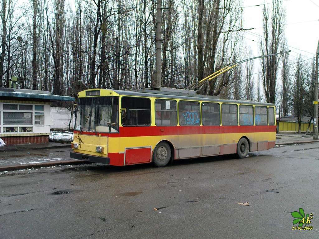 Kiova, Škoda 14Tr02/6 # 195