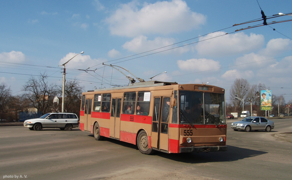 Львов, Škoda 14Tr89/6 № 555