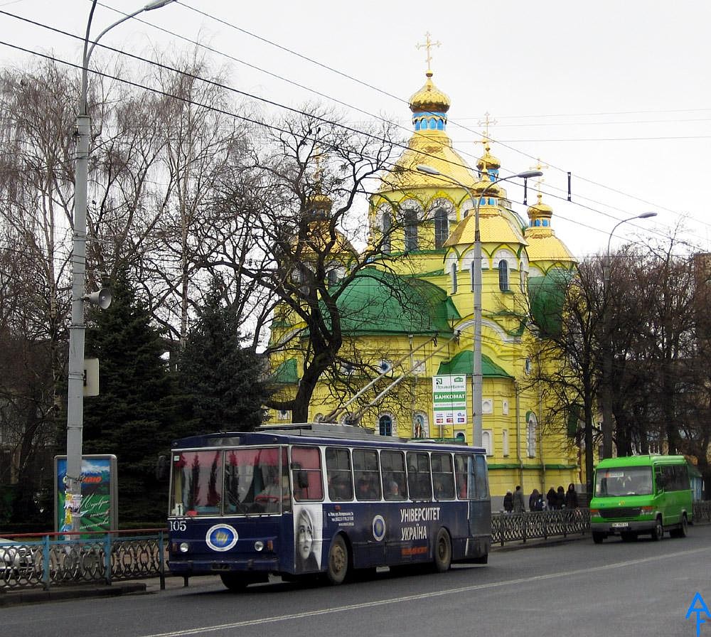 Ровно, Škoda 14Tr89/6 № 105