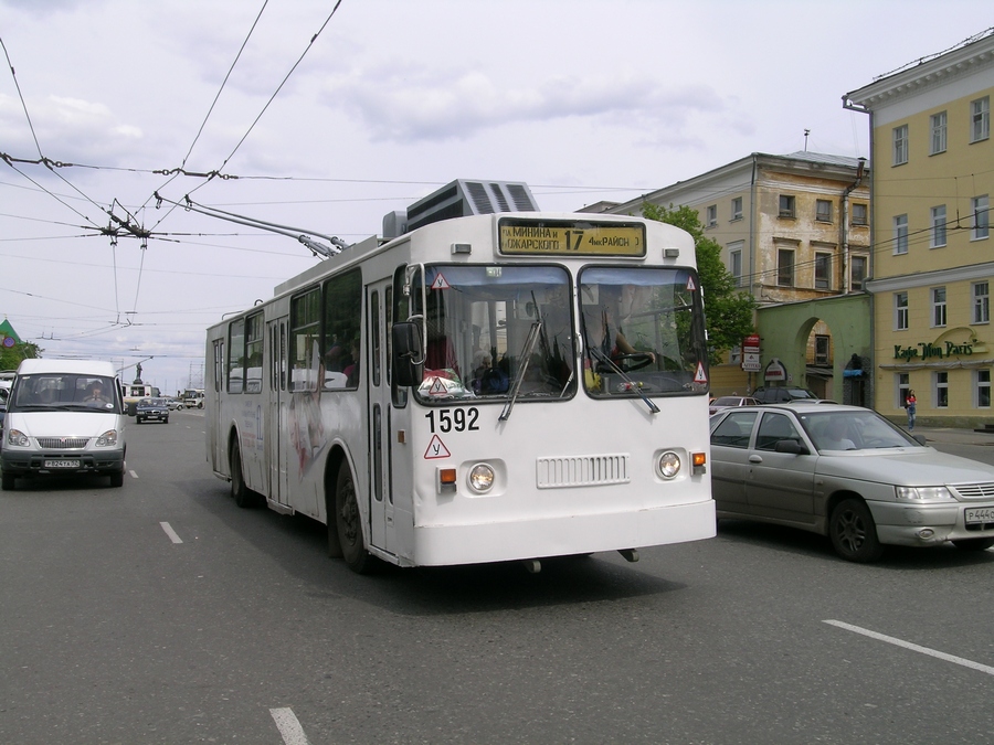 Нижний Новгород, Нижтролл (ЗиУ-682Г) № 1592