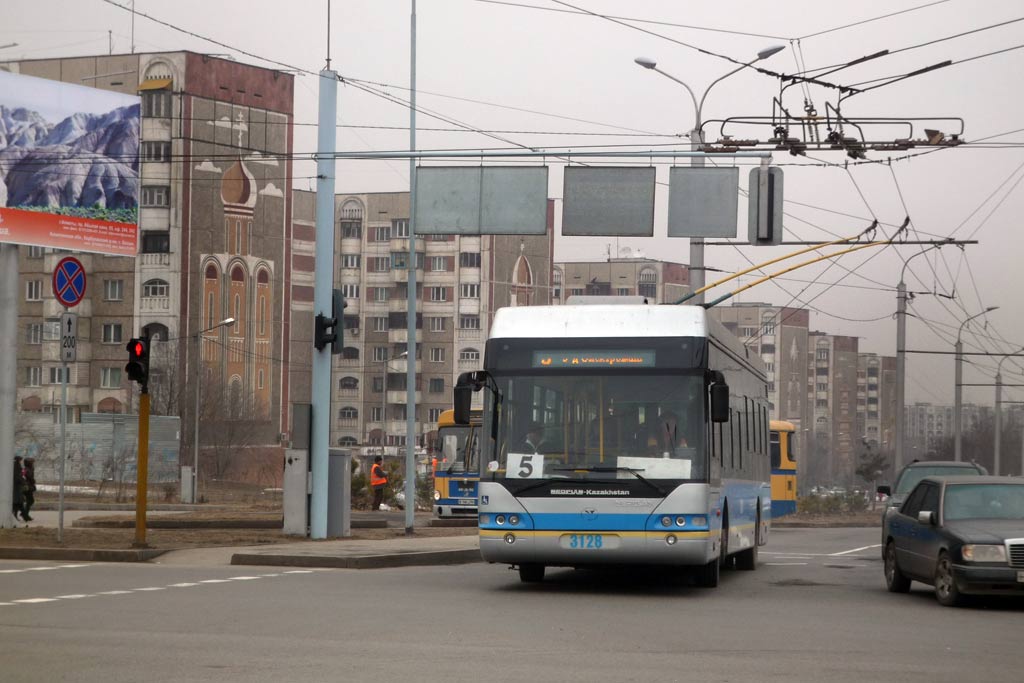 Алматы, YoungMan JNP6120GDZ (Neoplan Kazakhstan) № 3128