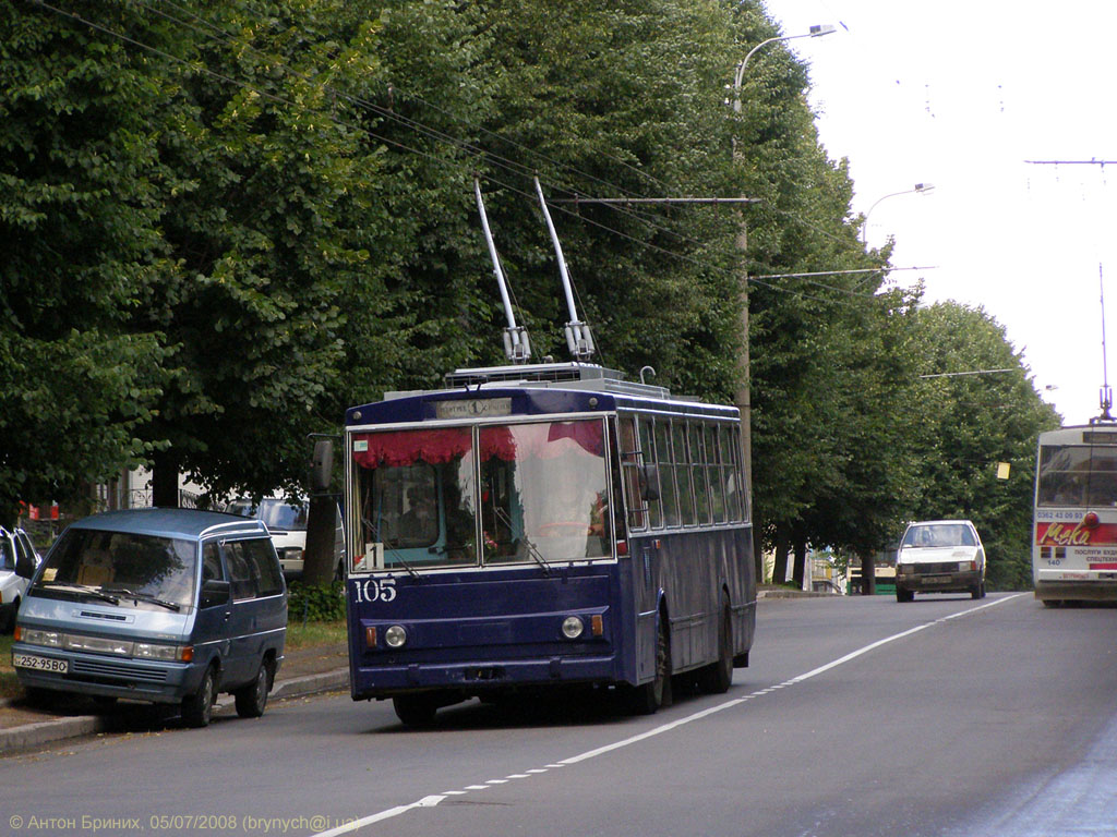 Ровно, Škoda 14Tr89/6 № 105