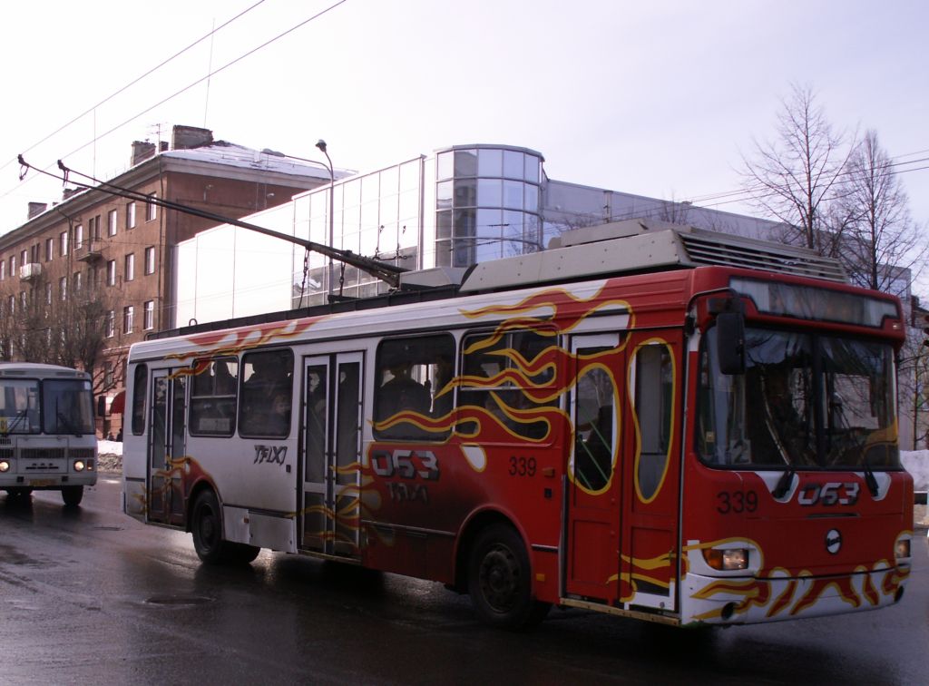 Petrozavodskas, LiAZ-5280 (VZTM) nr. 339