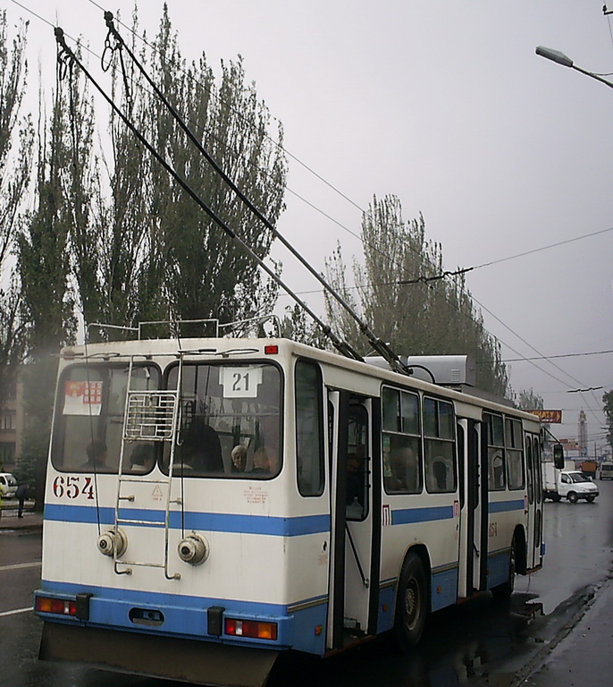 Кривой Рог, ЮМЗ Т2 мод. 7 № 654