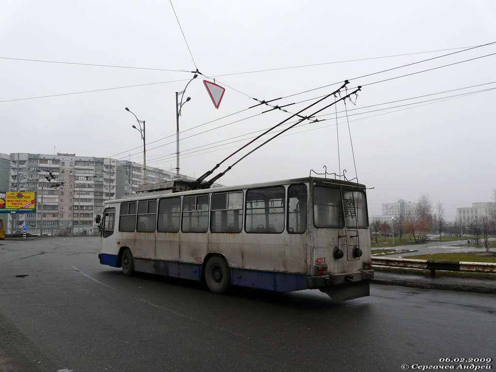 Киев, ЮМЗ Т2 № 4213