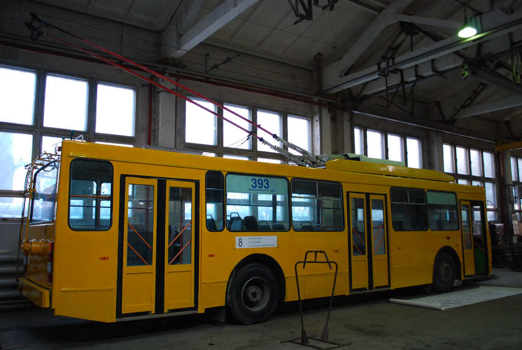 Yekaterinburg, VMZ-5298.00 (VMZ-375) Br. 393 Yekaterinburg, VMZ-5298.00 (VMZ-375) Br. 393