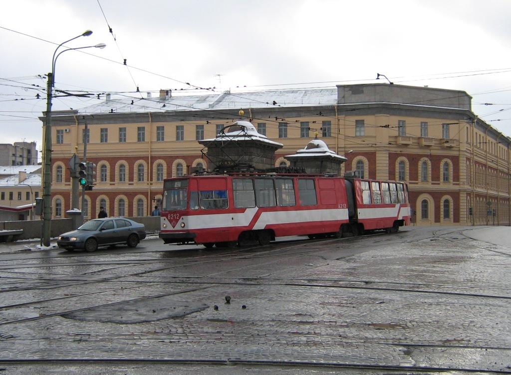 Санкт-Петербург, ЛВС-86К № 8212