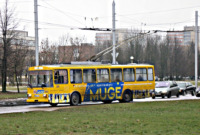 Каунас, Škoda 14Tr02/6 № 285