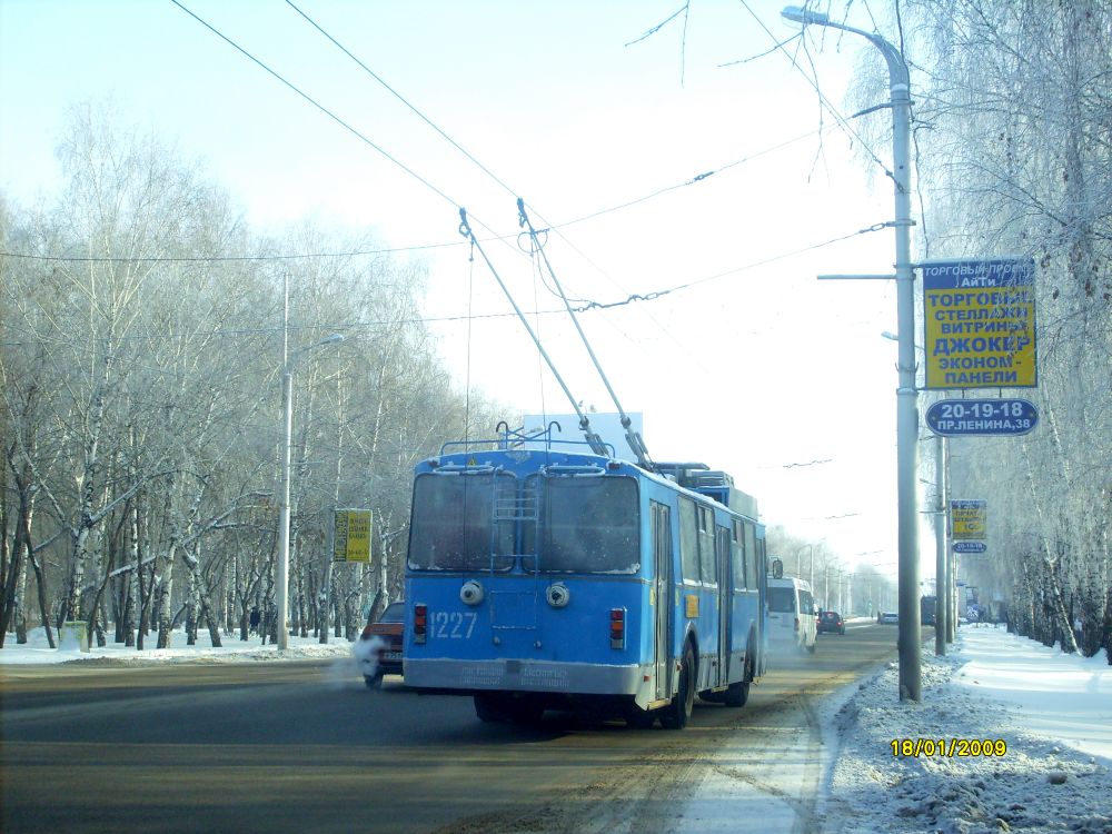 Стерлитамак, БТЗ-52011 № 1227