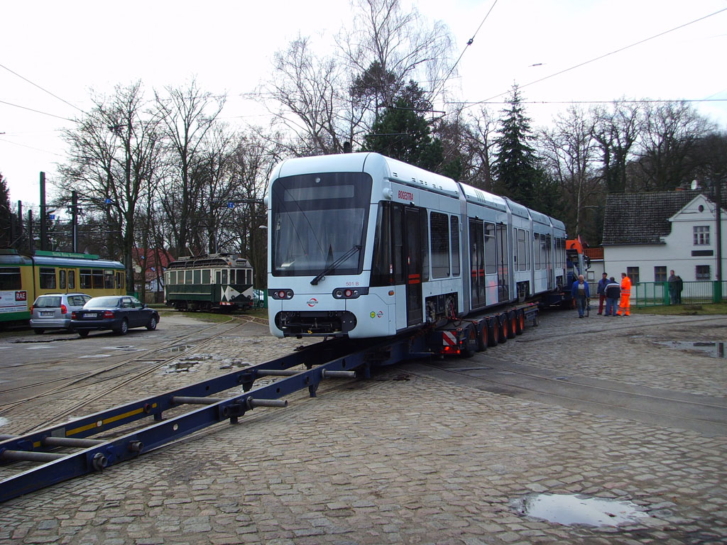 Bochum – Gelsenkirchen, Stadler Variobahn Br. 501; Schöneiche – Rüdersdorf — Vehicles from other cities • Fahrzeuge aus anderen Städten