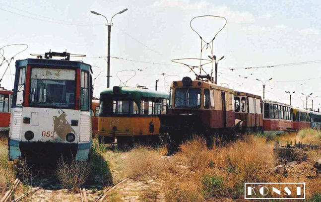 Ереван, 71-605 (КТМ-5М3) № 052; Ереван, ГС-4 (КРТТЗ) № б/н3; Ереван, ГС-4 (КРТТЗ) № б/н4