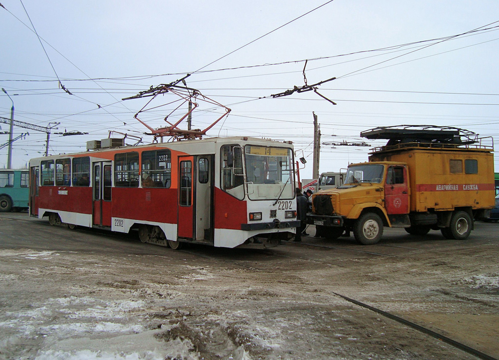 喀山, 71-402 # 2202; 喀山 — Road Accidents