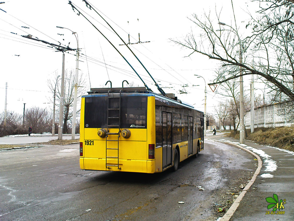 Kiev, LAZ E183D1 Nr. 1921