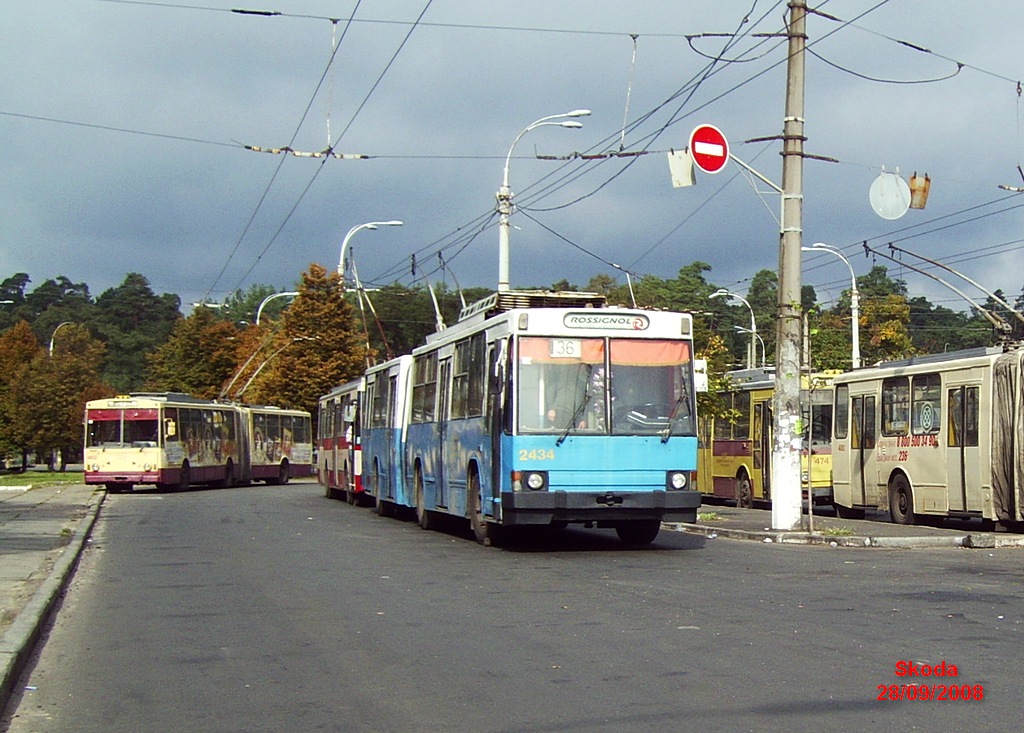 Киев, ЮМЗ Т1 № 2434