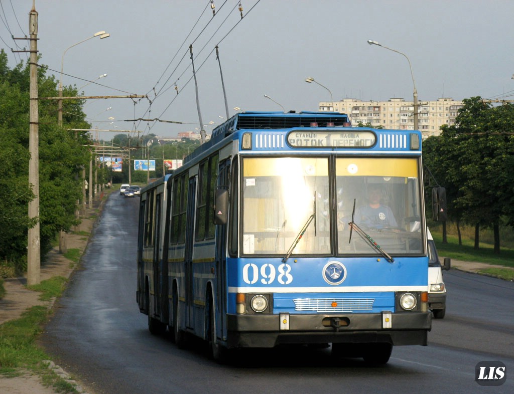 Белая Церковь, ЮМЗ Т1 № 098