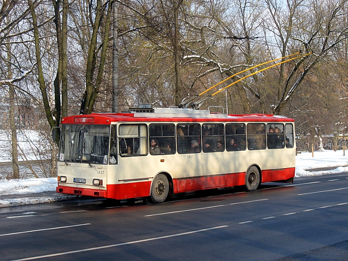 Вильнюс, Škoda 14Tr02 № 1437