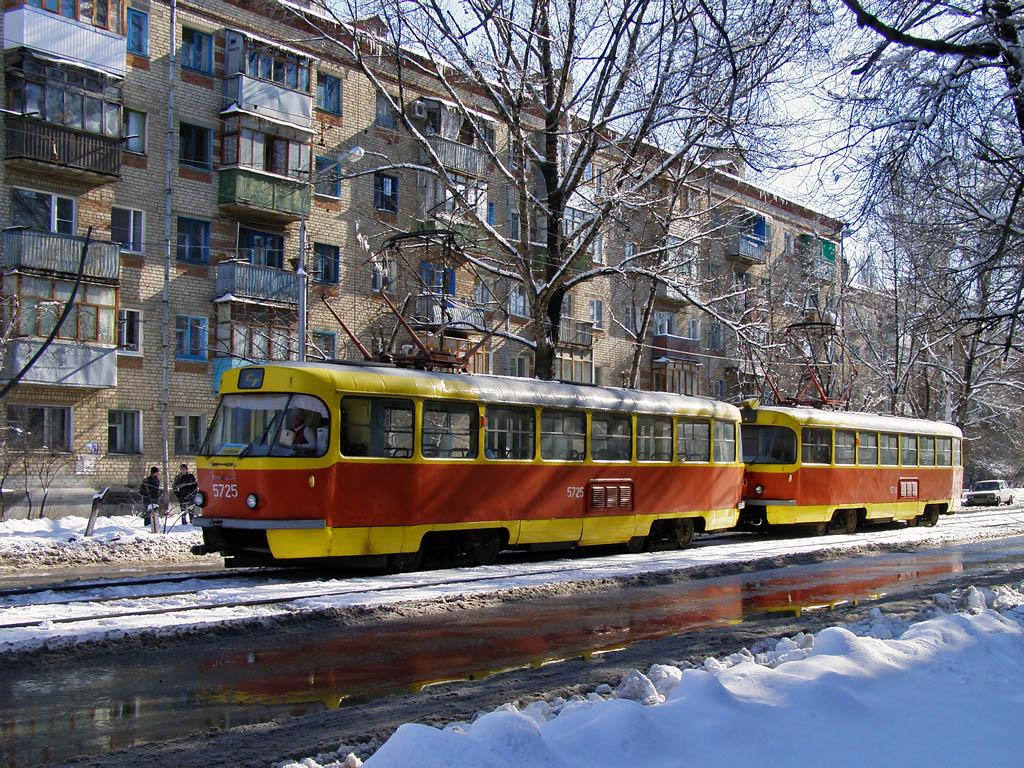 Волгоград, Tatra T3SU № 5725