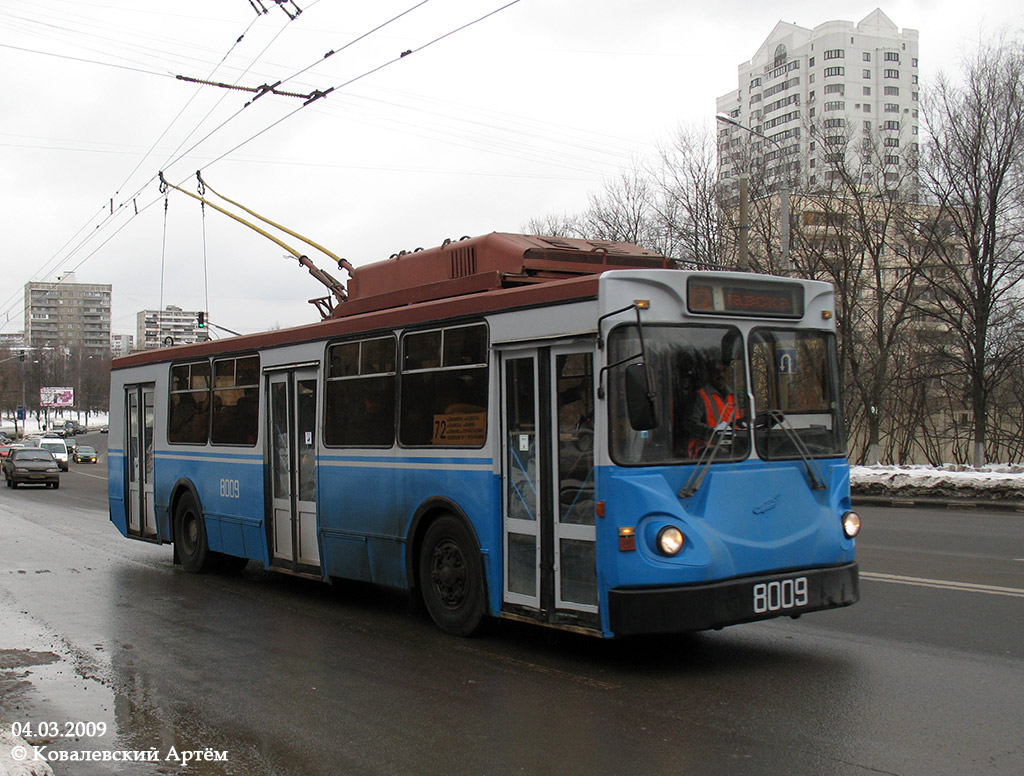 Москва, МТрЗ-6223-0000010 № 8009