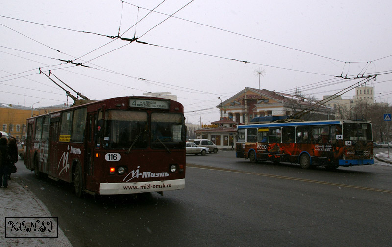Омск, ЗиУ-682Г [Г00] № 116; Омск, МТрЗ-5279-0000012 № 34