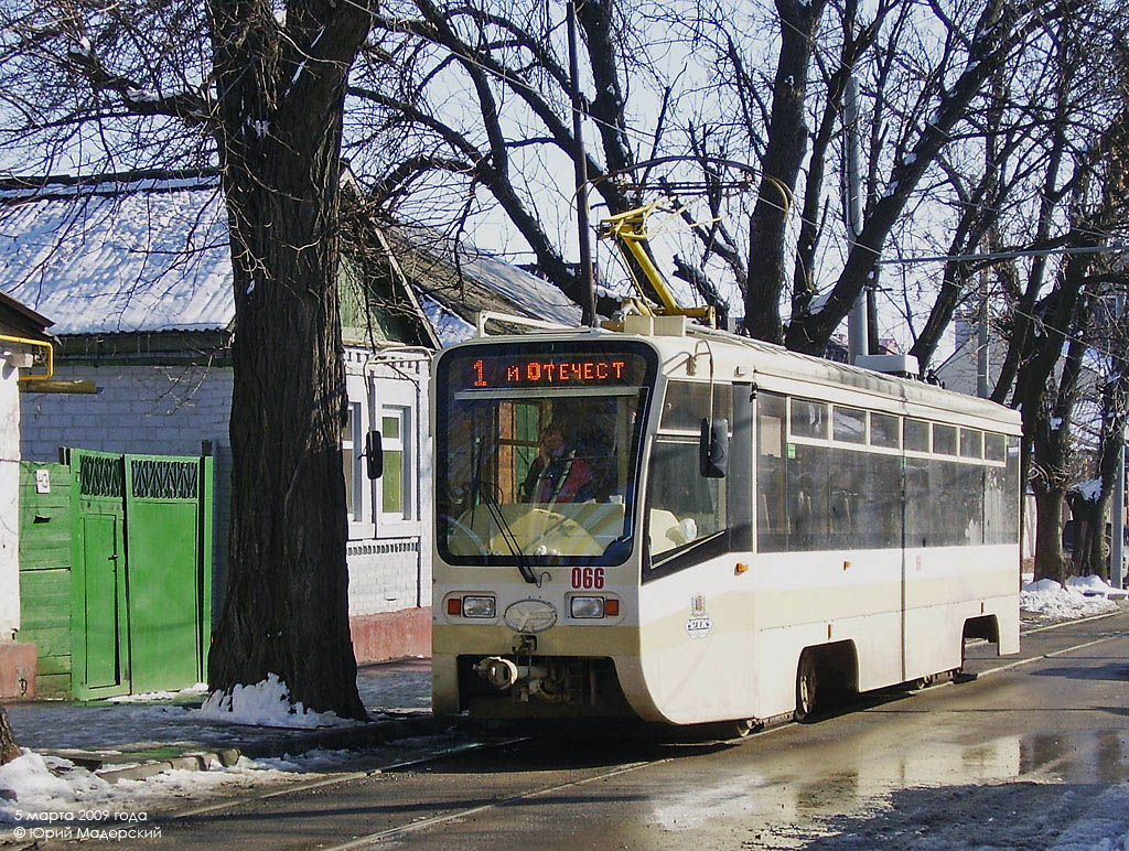 Ростов-на-Дону, 71-619КУ № 066