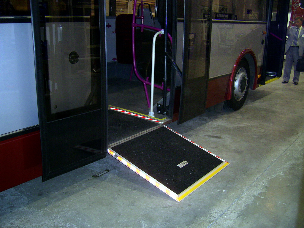 Ликино-Дулёво, ЛиАЗ-52803 (ВЗТМ) № 52803-024; Челябинск — Новые троллейбусы