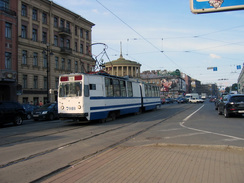 Saint-Petersburg, LVS-86K č. 7018