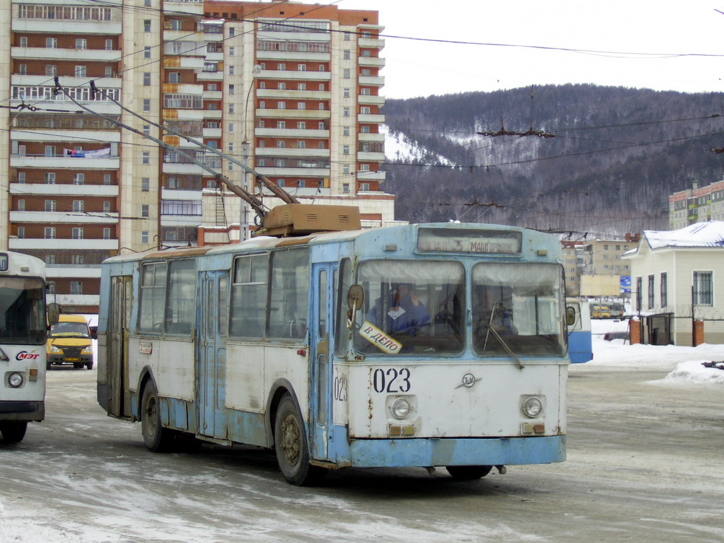 Miass, ZiU-682V № 023