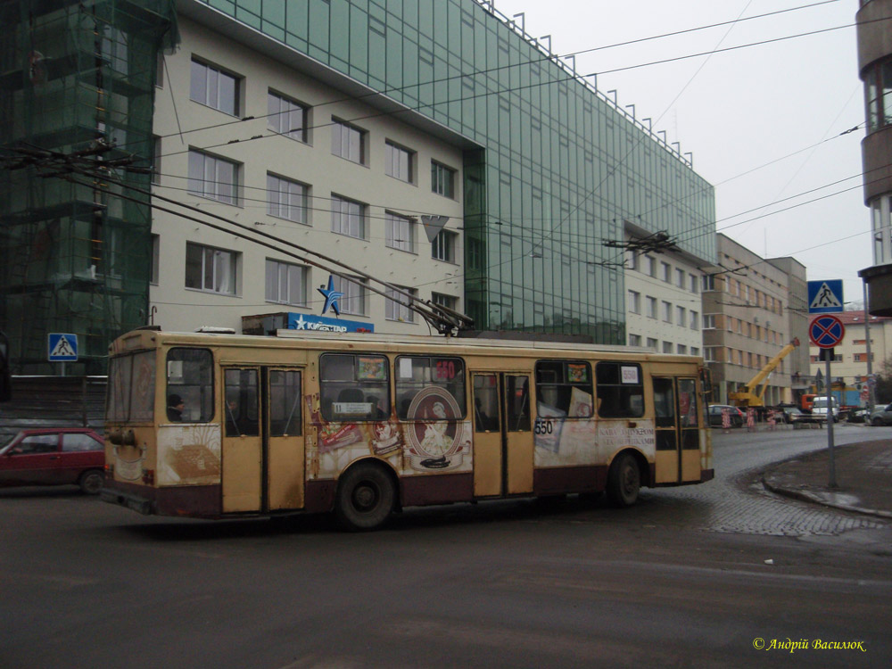Львов, Škoda 14Tr89/6 № 550