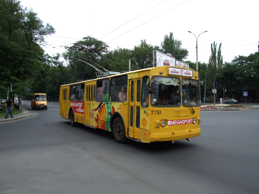 Донецк, ЗиУ-682Г [Г00] № 2251