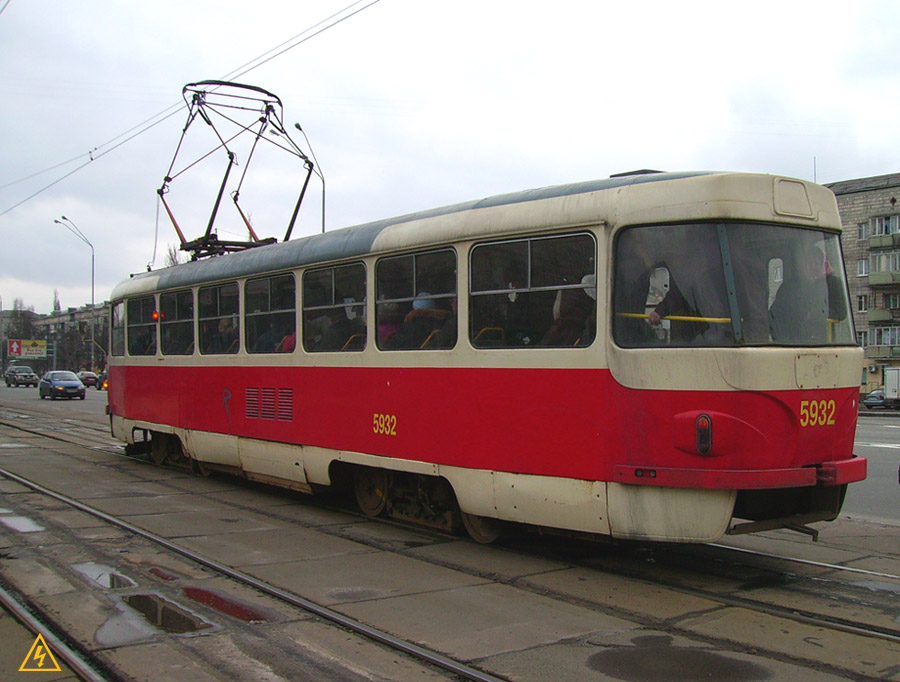 Киев, Tatra T3SU № 5932