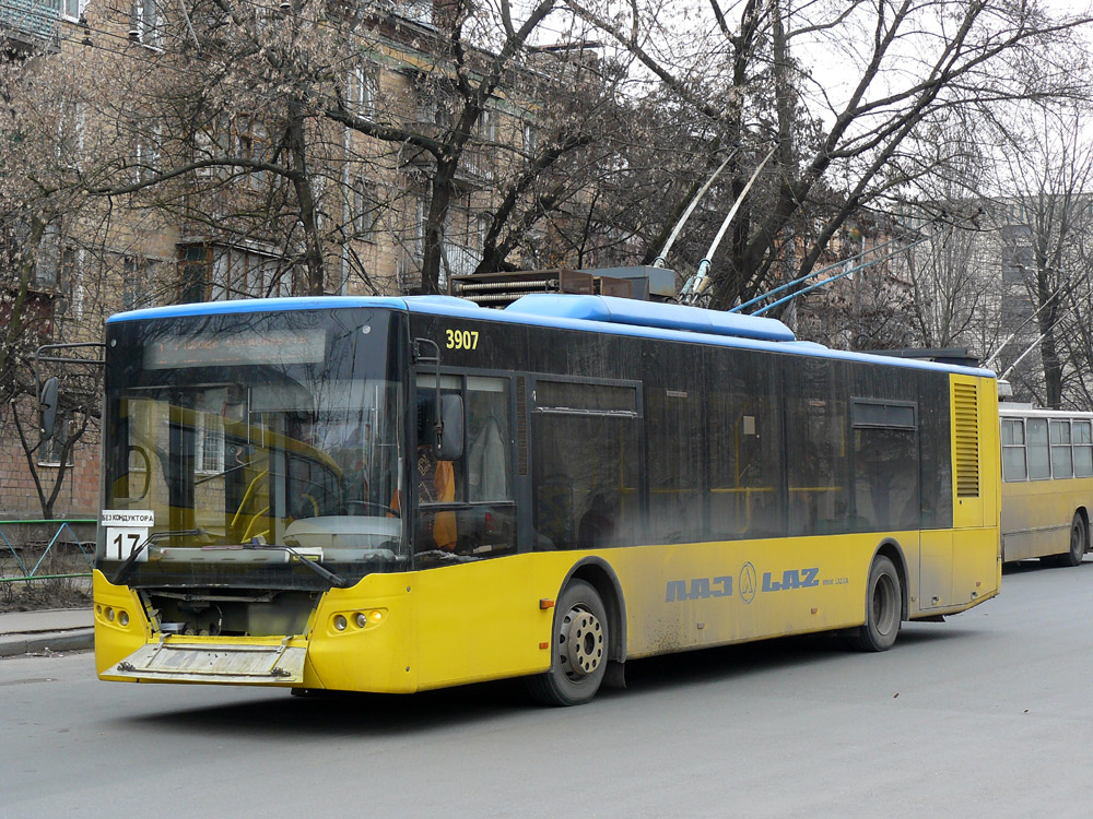 Kyiv, LAZ E183D1 # 3907 Kyiv, LAZ E183D1 # 3907