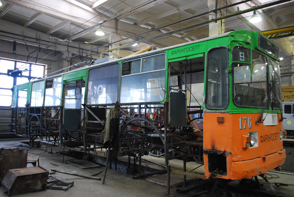 Екатеринбург, ЗиУ-682Г [Г00] № 176