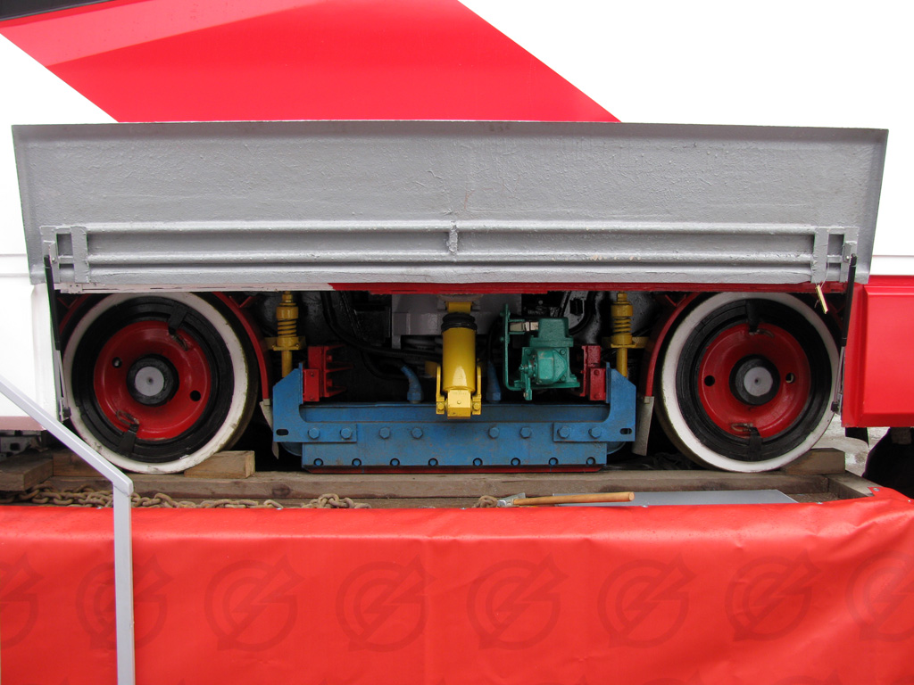 Нижний Новгород, 71-153 (ЛМ-2008) № 2501; Москва — Выставка «Общественный транспорт — 2009»