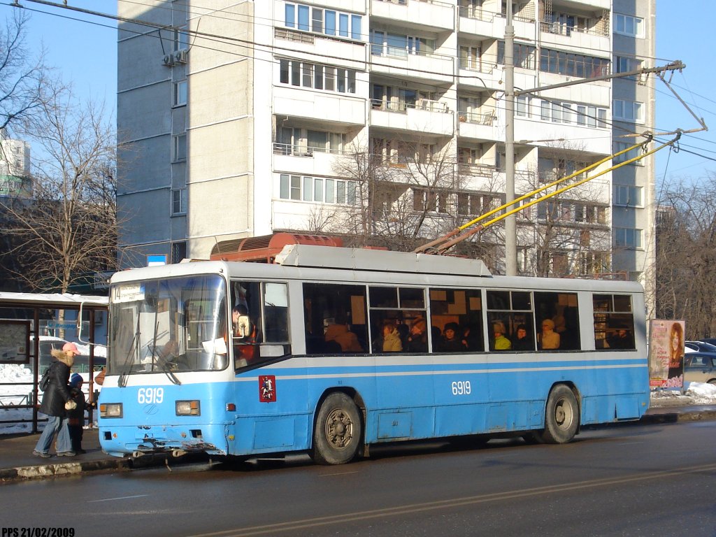 Москва, БТЗ-52761Р № 6919