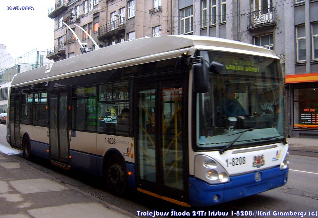 Рига, Škoda 24Tr Irisbus Citelis № 1-8208