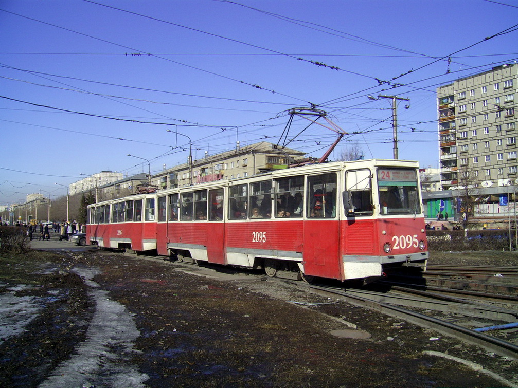 Magnitogorsk, 71-605 (KTM-5M3) № 2095 Magnitogorsk, 71-605 (KTM-5M3) № 2095