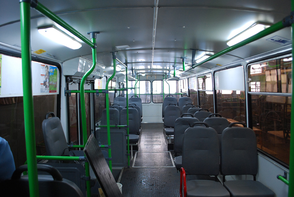 Yekaterinburg, ZiU-682G-016.02 č. 463 Yekaterinburg, ZiU-682G-016.02 č. 463