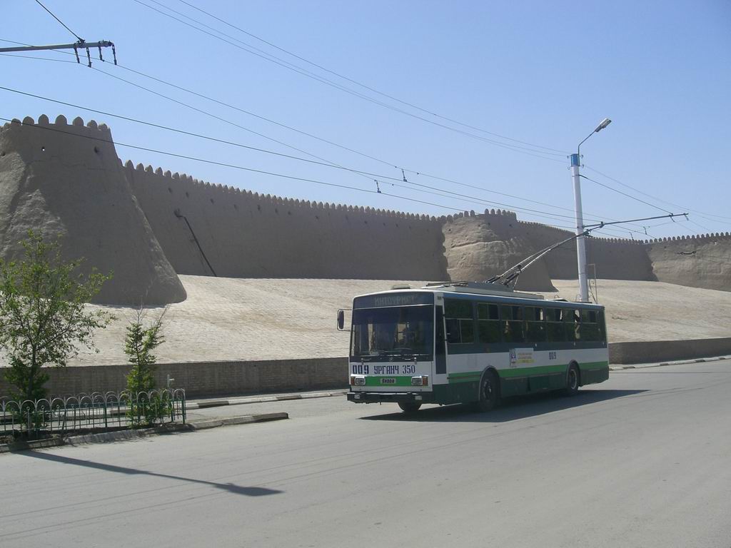 Ургенч, Škoda 14Tr13/6M № 009