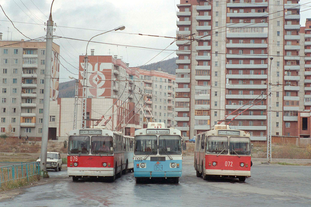 Миасс, ЗиУ-682В-012 [В0А] № 076; Миасс, ЗиУ-6205 [620500] № 099; Миасс, ЗиУ-682В [В00] № 072