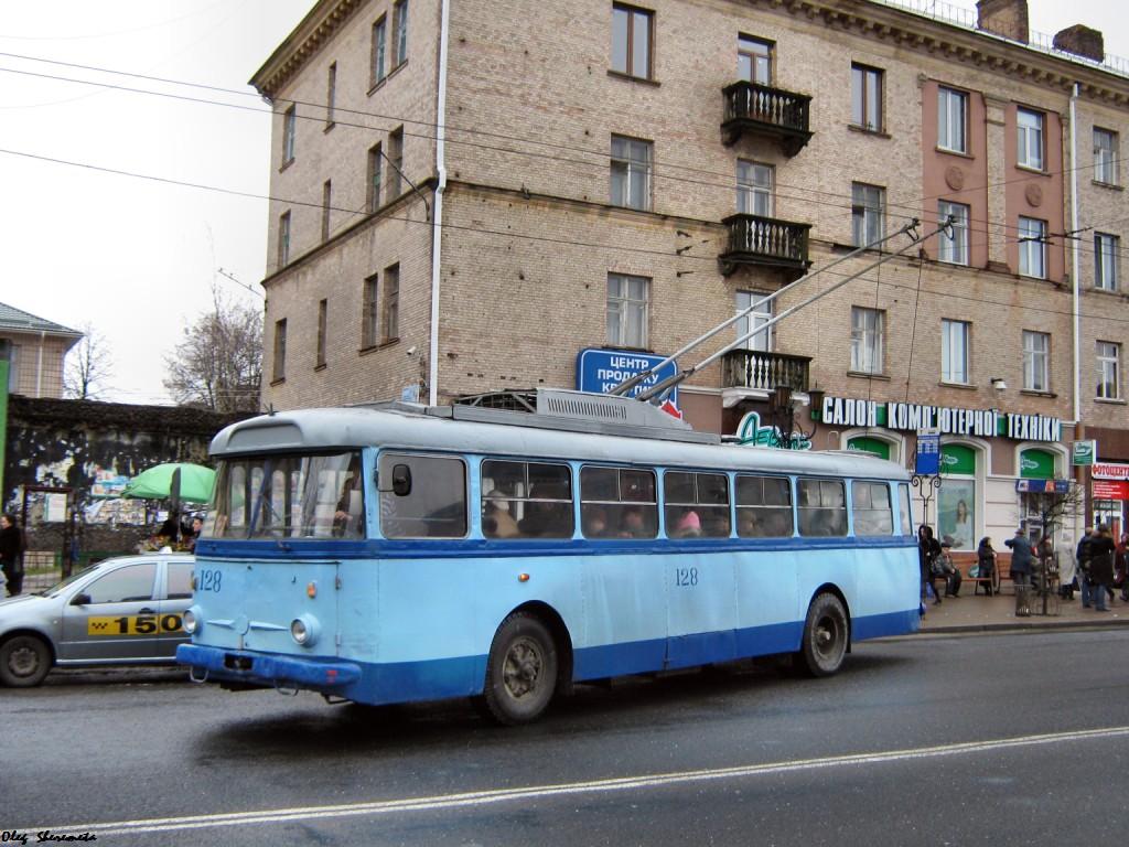 Ровно, Škoda 9TrHT28 № 128